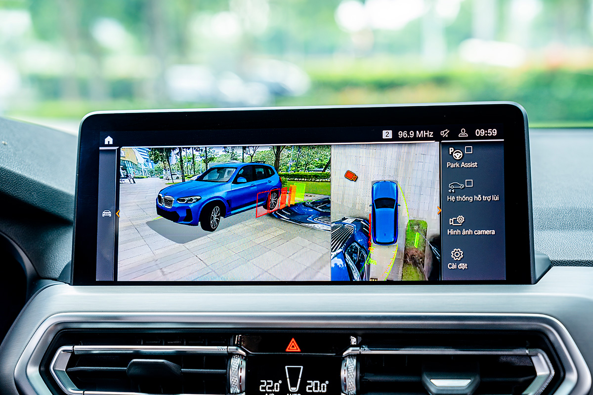 Gói phụ kiện camera 360 độ chính hãng BMW.
