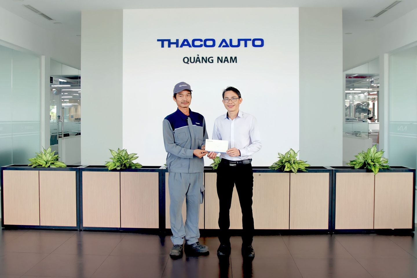 HỖ TRỢ ĐOÀN VIÊN CÔNG ĐOÀN GẶP KHÓ KHĂN TẠI THACO AUTO QUẢNG NAM