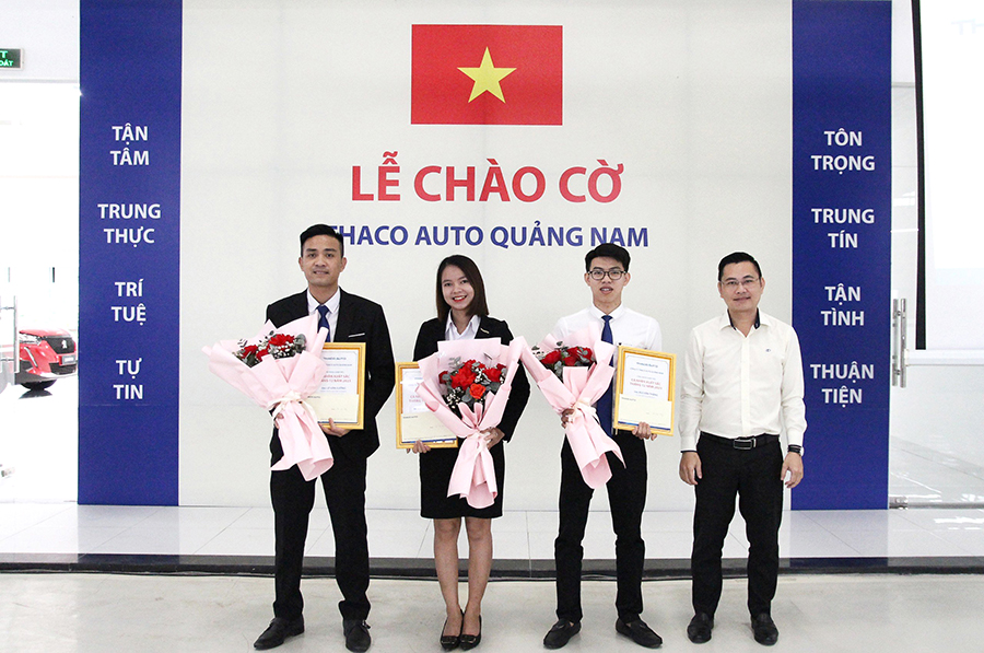 thaco-auto-quang-nam-khen-thuong-ca-nhan-xuat-sac-thang-12-2023.jpg